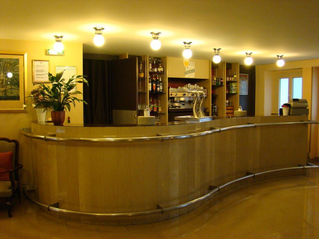 Hotel Saint Sebastien 루르드 외부 사진
